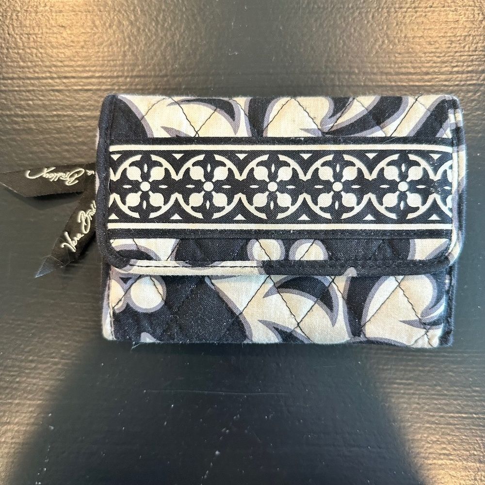 Vera Bradley Black & White Day & Night Pattern Floral Tri-Fold Wallet - EUC